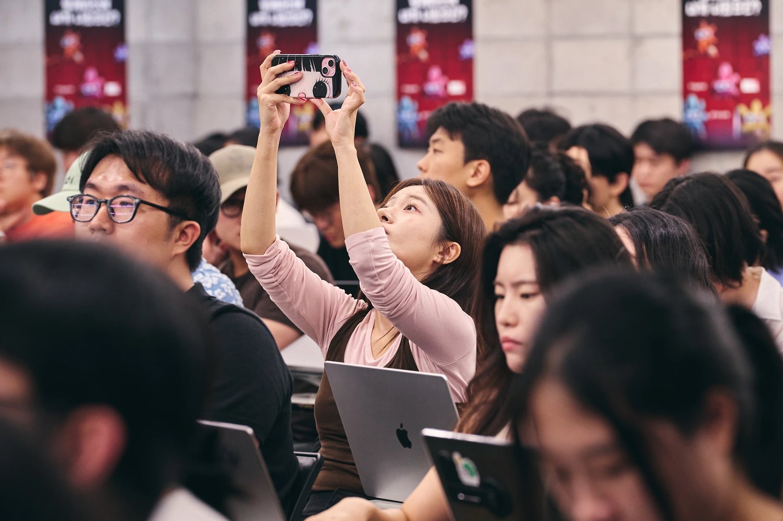 Bloom 필름톤: 텔레비전에 내가 나왔으면? 현장 사진 19