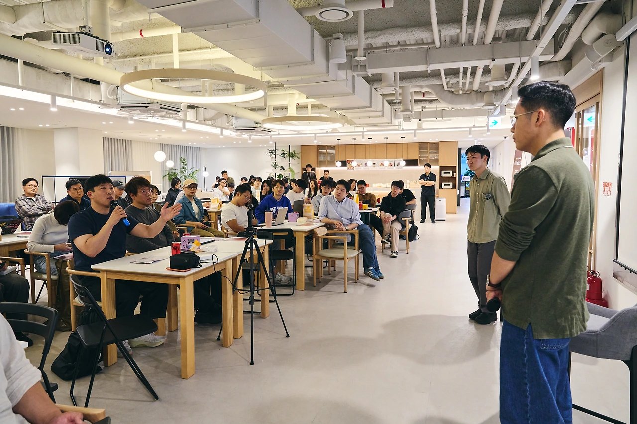 97% say they need AI training. 82% still can't use it at work, photo 46