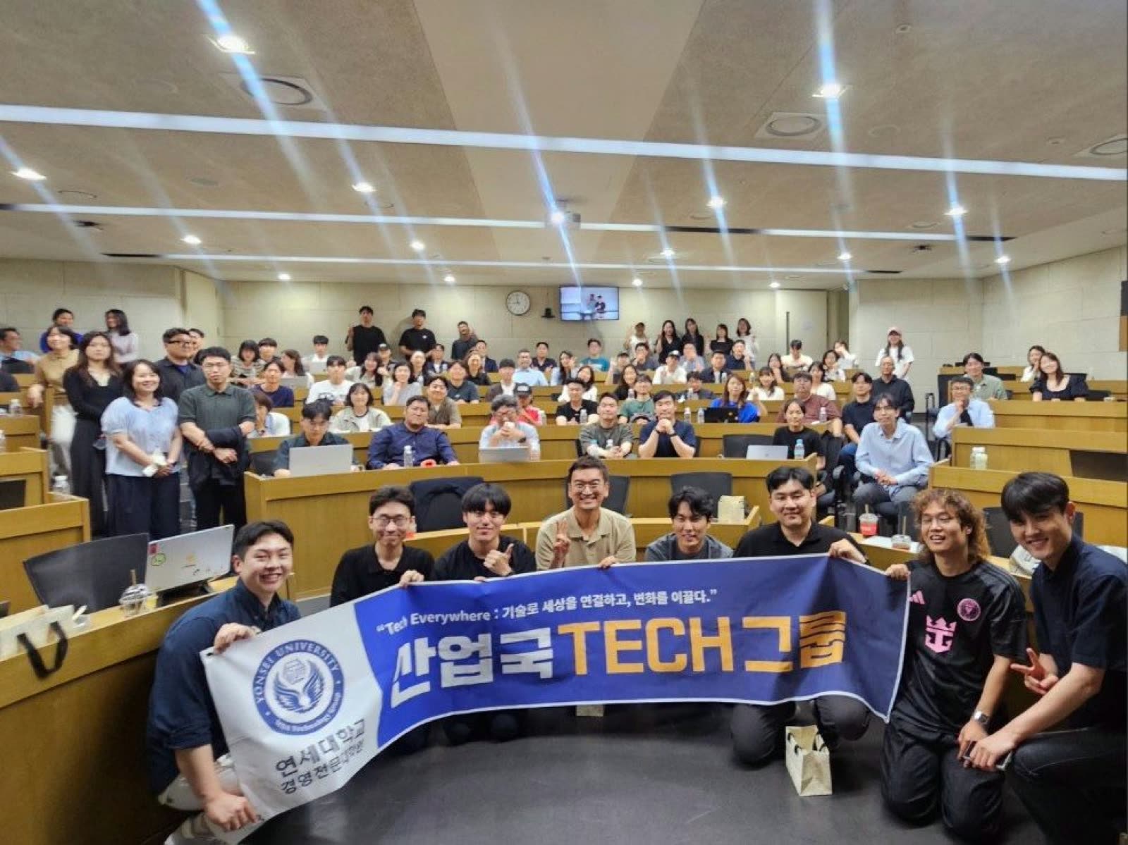 AI FOMO 시대의 신경 안정제 현장 사진 2