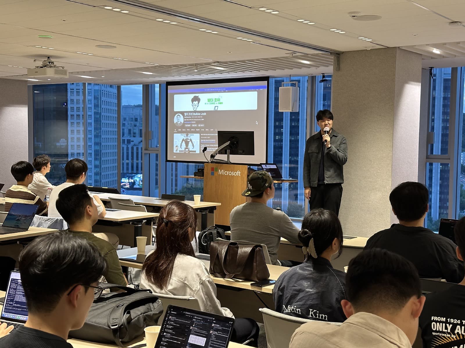 빌더 조쉬 × Microsoft 현장 사진 3