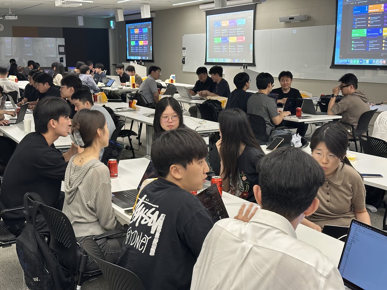 AI 에이전트에게 내 지갑을 줬다 현장 사진 32
